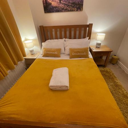 Holiday Home In Cardiff. Sleeps 6 Dış mekan fotoğraf