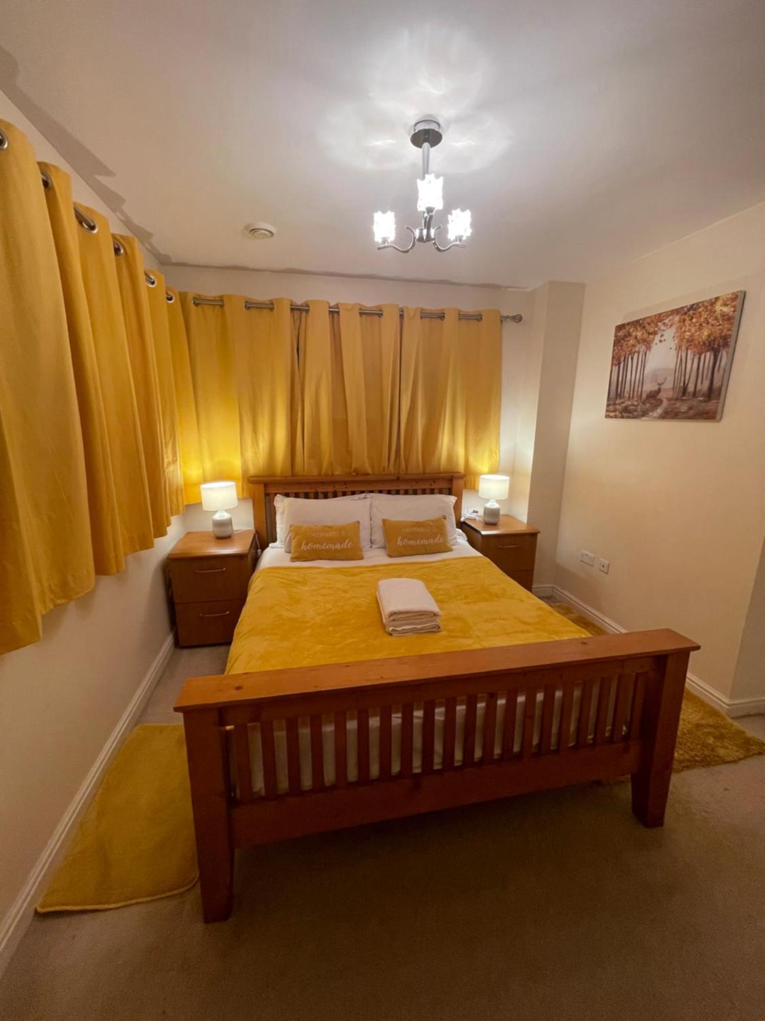 Holiday Home In Cardiff. Sleeps 6 Dış mekan fotoğraf